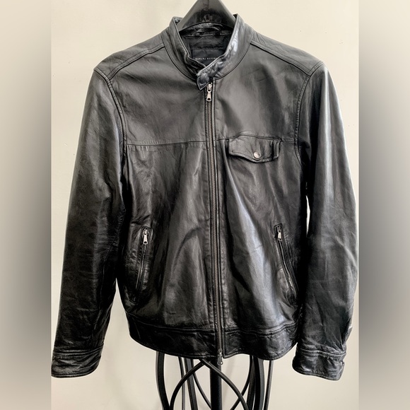 VINTAGE BANANA REPUBLIC BLACK LEATHER MOTO JACKET (L) - Picture 1 of 6